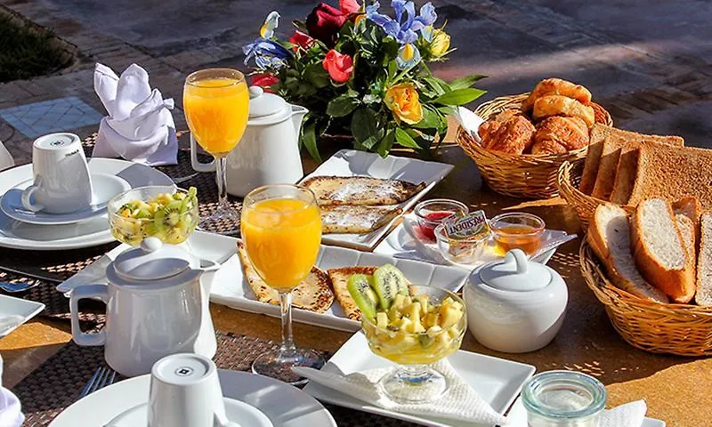 Palais Dar Ambre Otel Marakeş 5*,