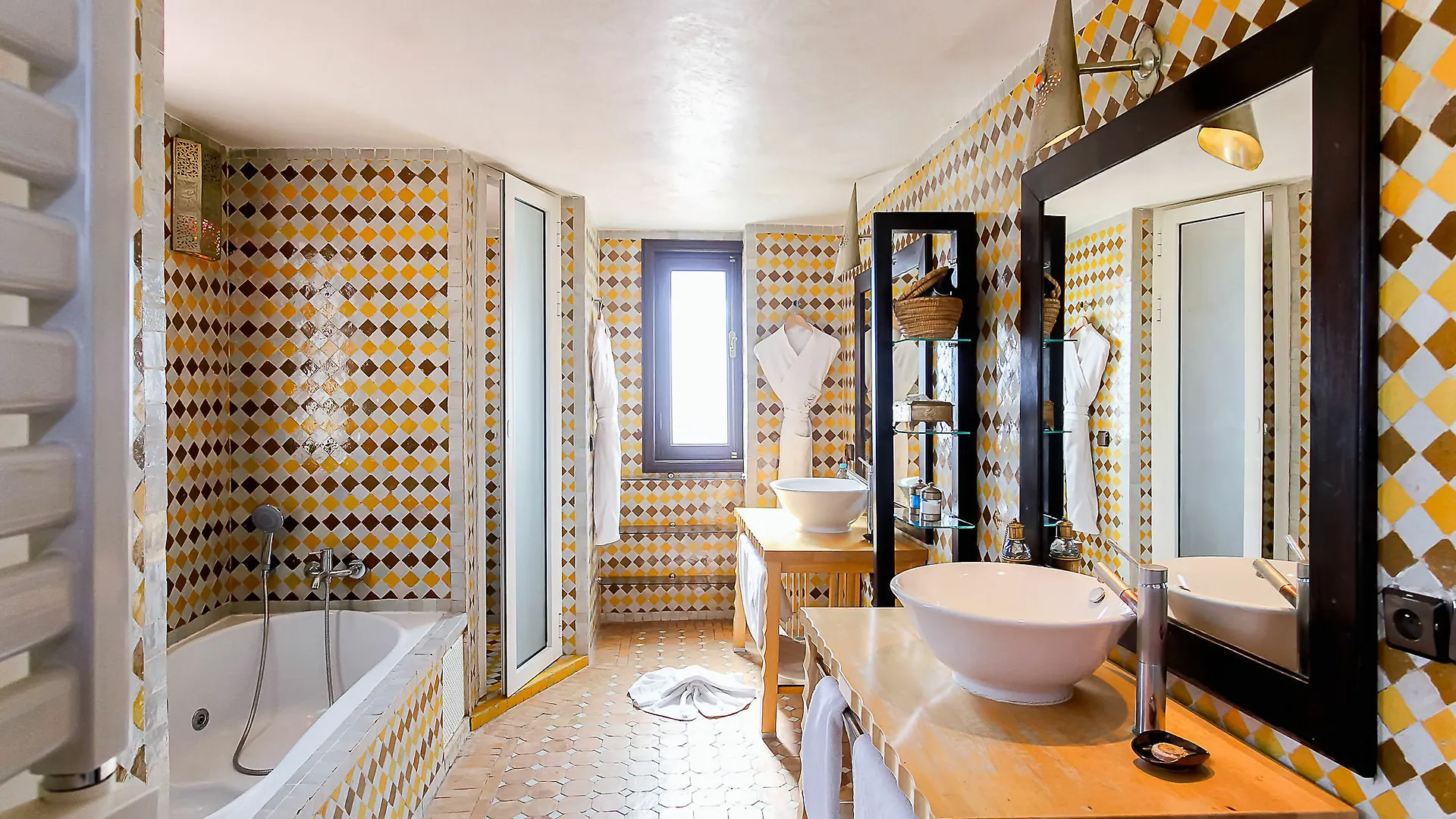Palais Dar Ambre Otel Marakeş Fas