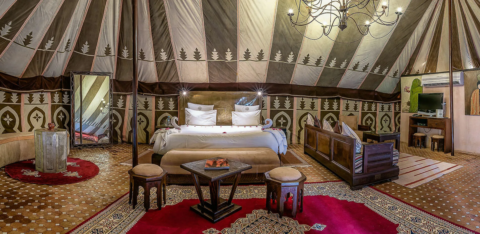 Palais Dar Ambre Otel Marakeş