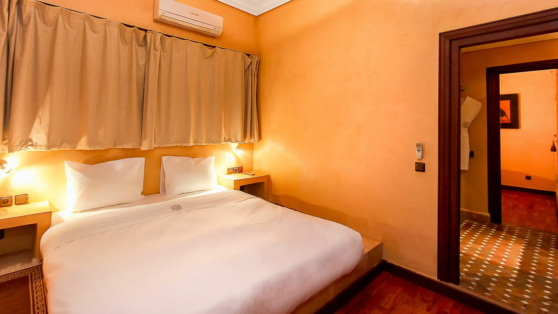Palais Dar Ambre Otel Marakeş